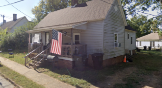 📣 Great Investment Opportunity!  Burlington Duplex 📣